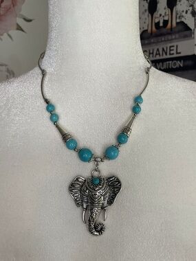 Turquoise Beaded Siver Elephant Pendant Necklace